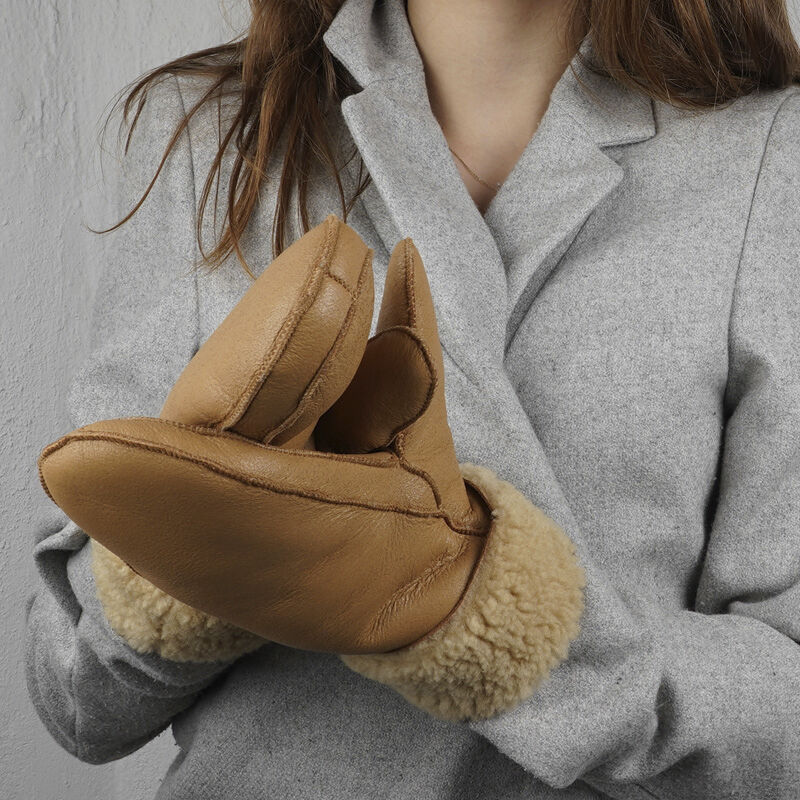 VINSON - MITTENS - SHEEP SKIN WITH CURLY SHEARLING AROUND TH
