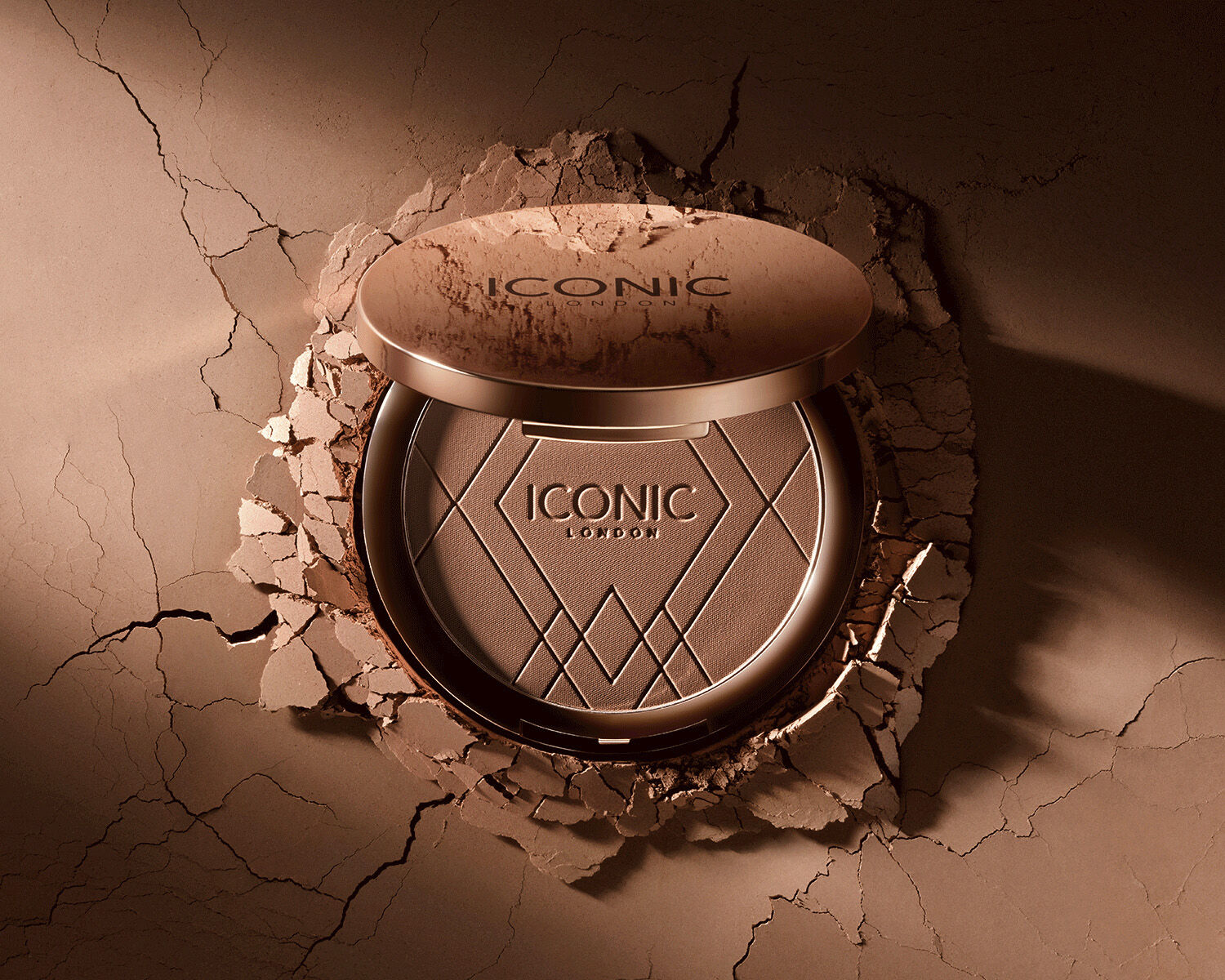 ICONIC LONDON Ultimate Bronzing Powder