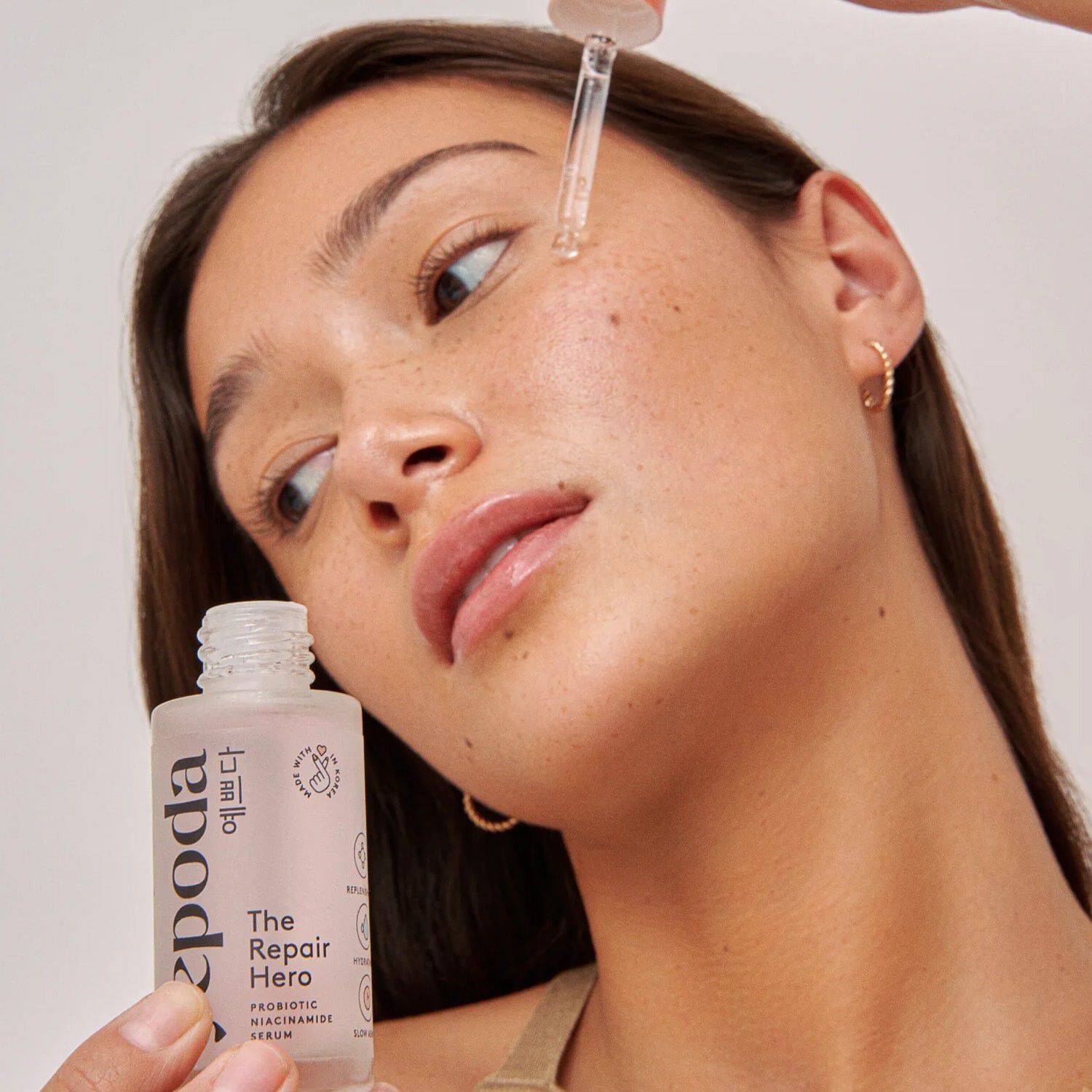 The Repair Hero - Plejende serum med probiotika og niacinamid