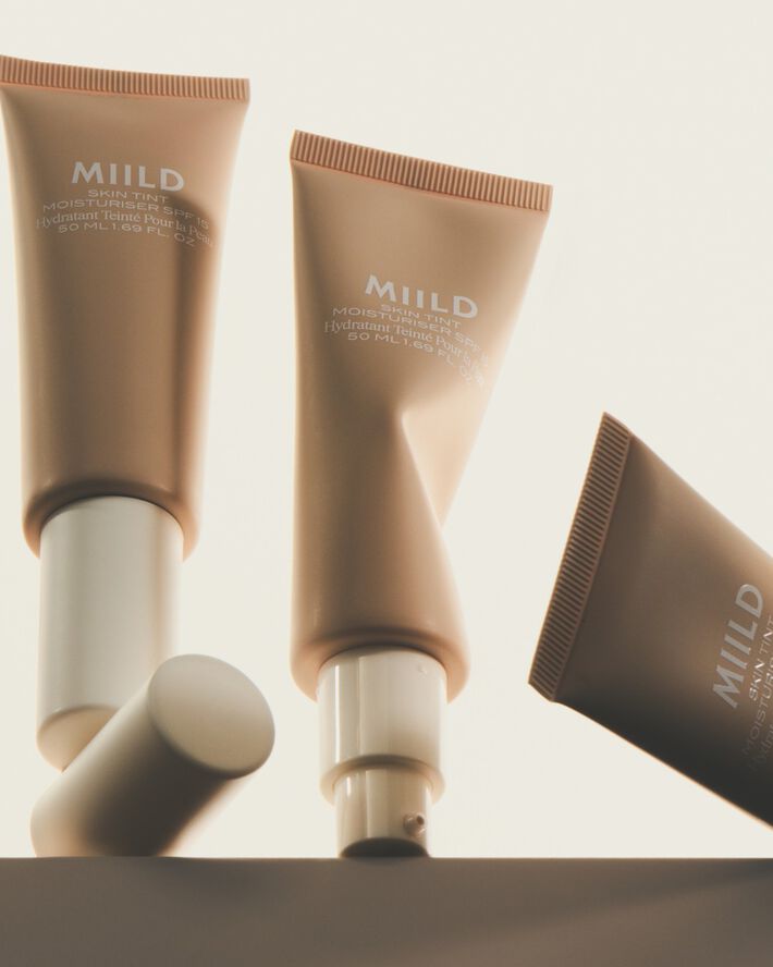 SKIN TINT MOISTURISER SPF15