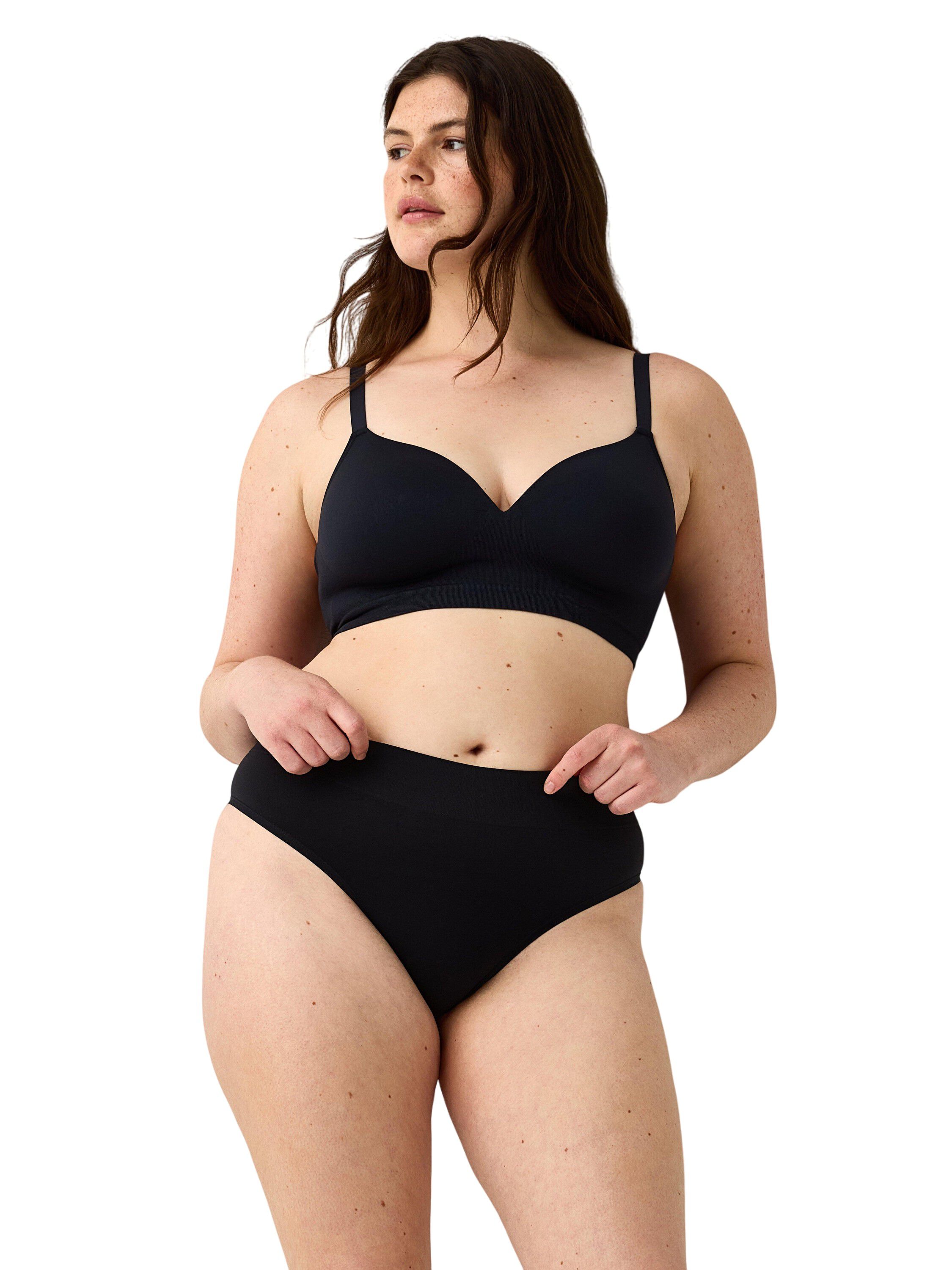 Mjuk seamless stringtrosa med h&ouml;gt