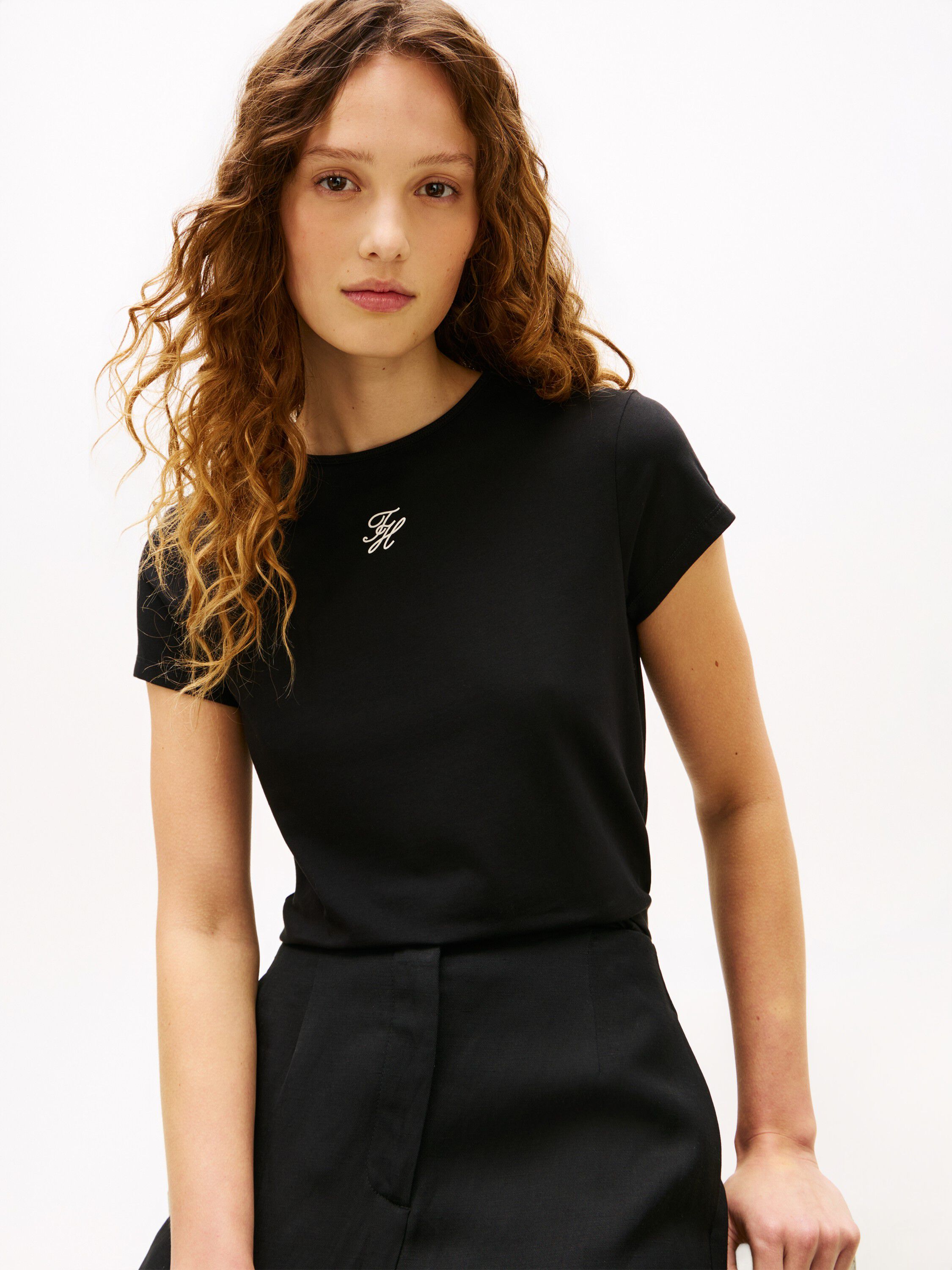 TH SCRIPT SLIM SS TEE