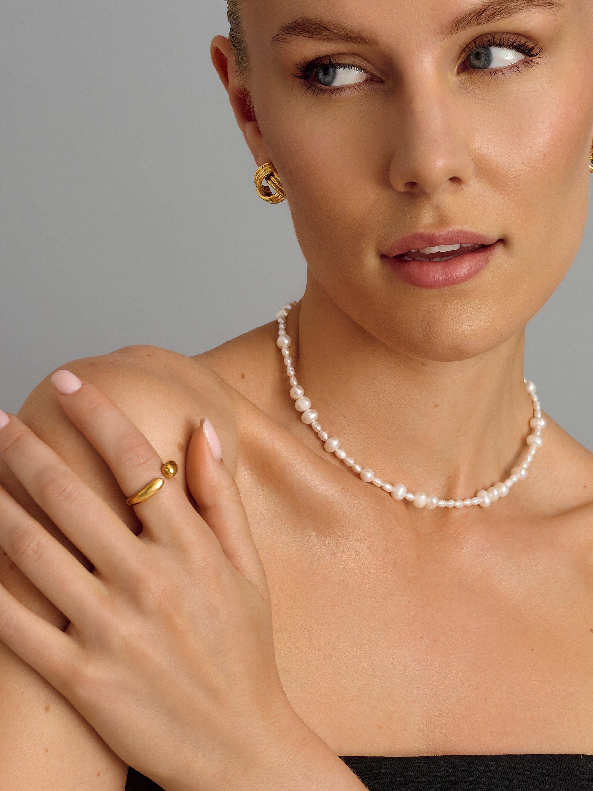 Women's Classic Cuff Ring in Gold