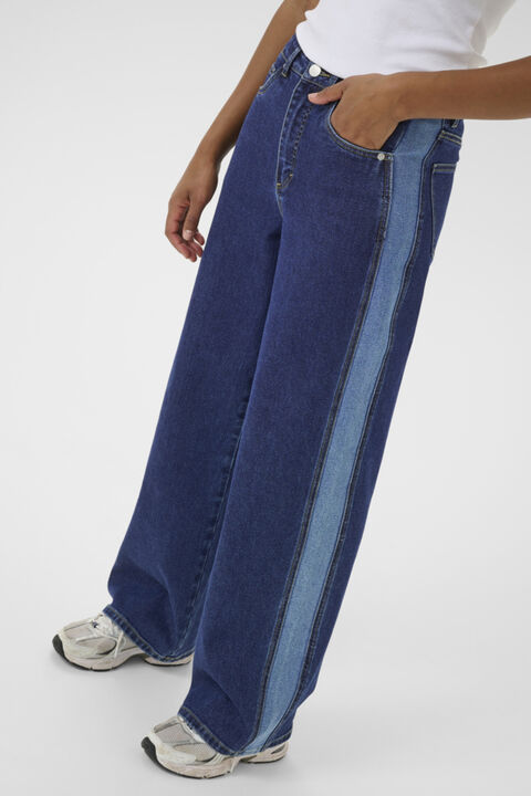 KAsandra High Waist Jeans