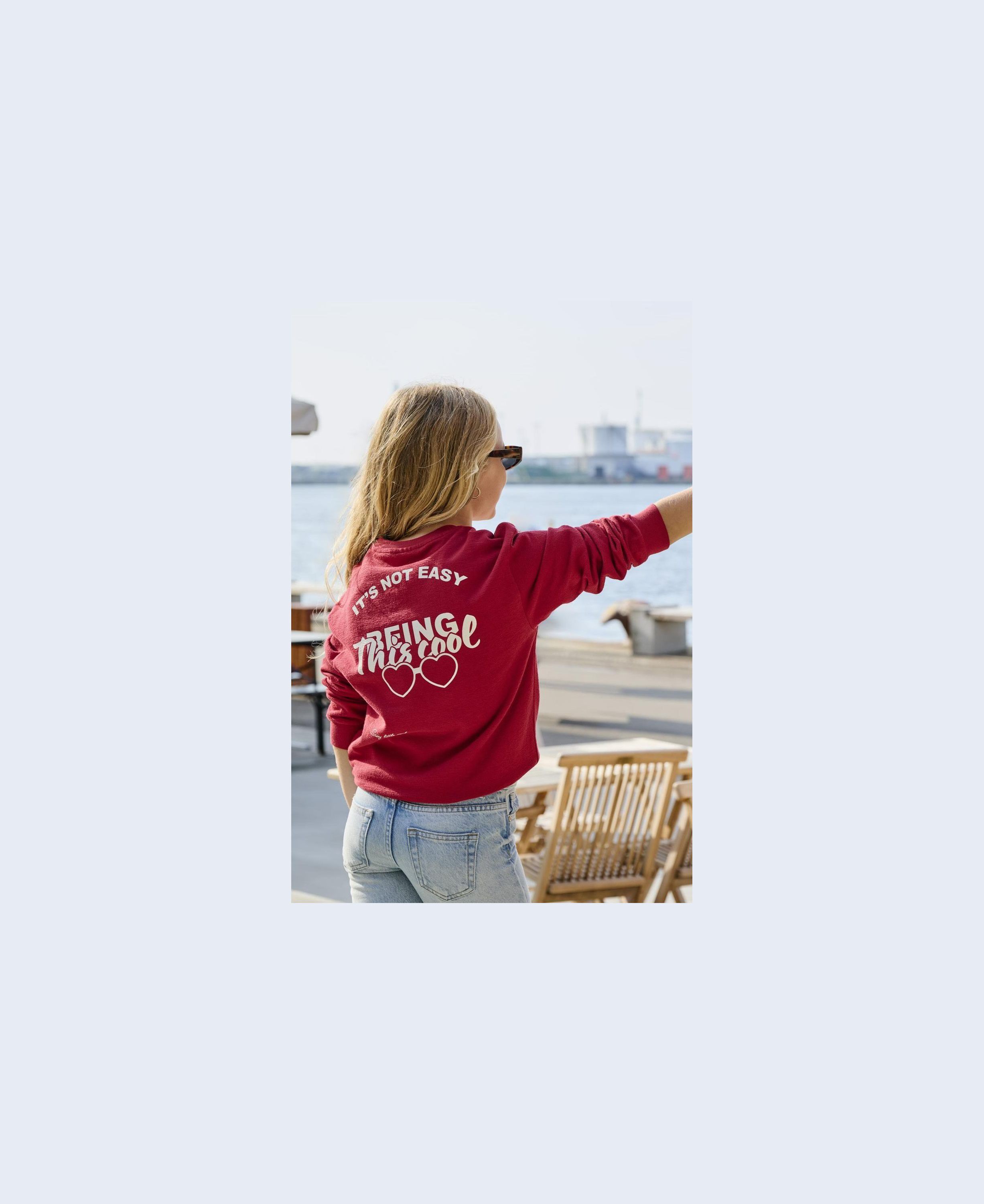 KOGTINA L/S LOVE O-NECK UB SWT