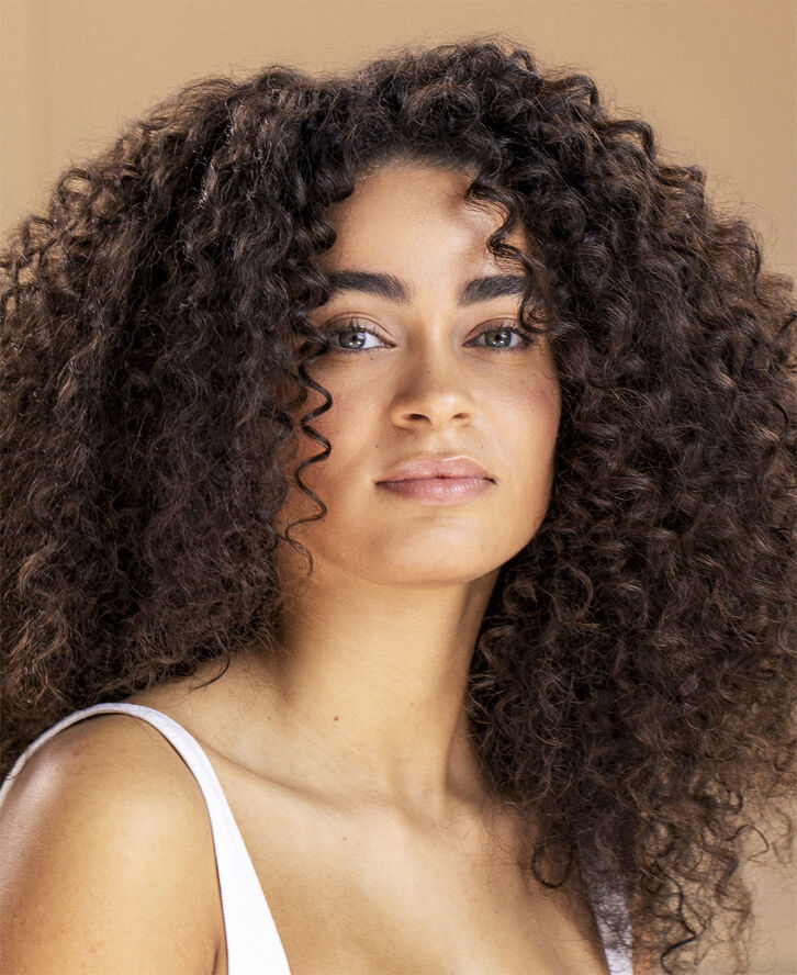 Revitalizing Nourishing Shampoo