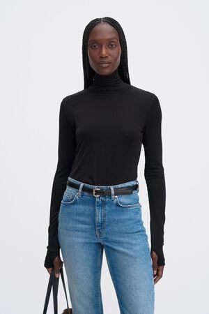 fitted jersey turtleneck