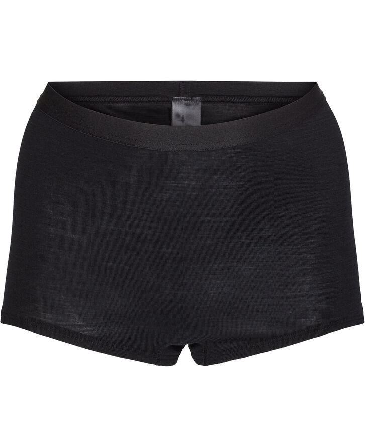 True Confidence Shorts