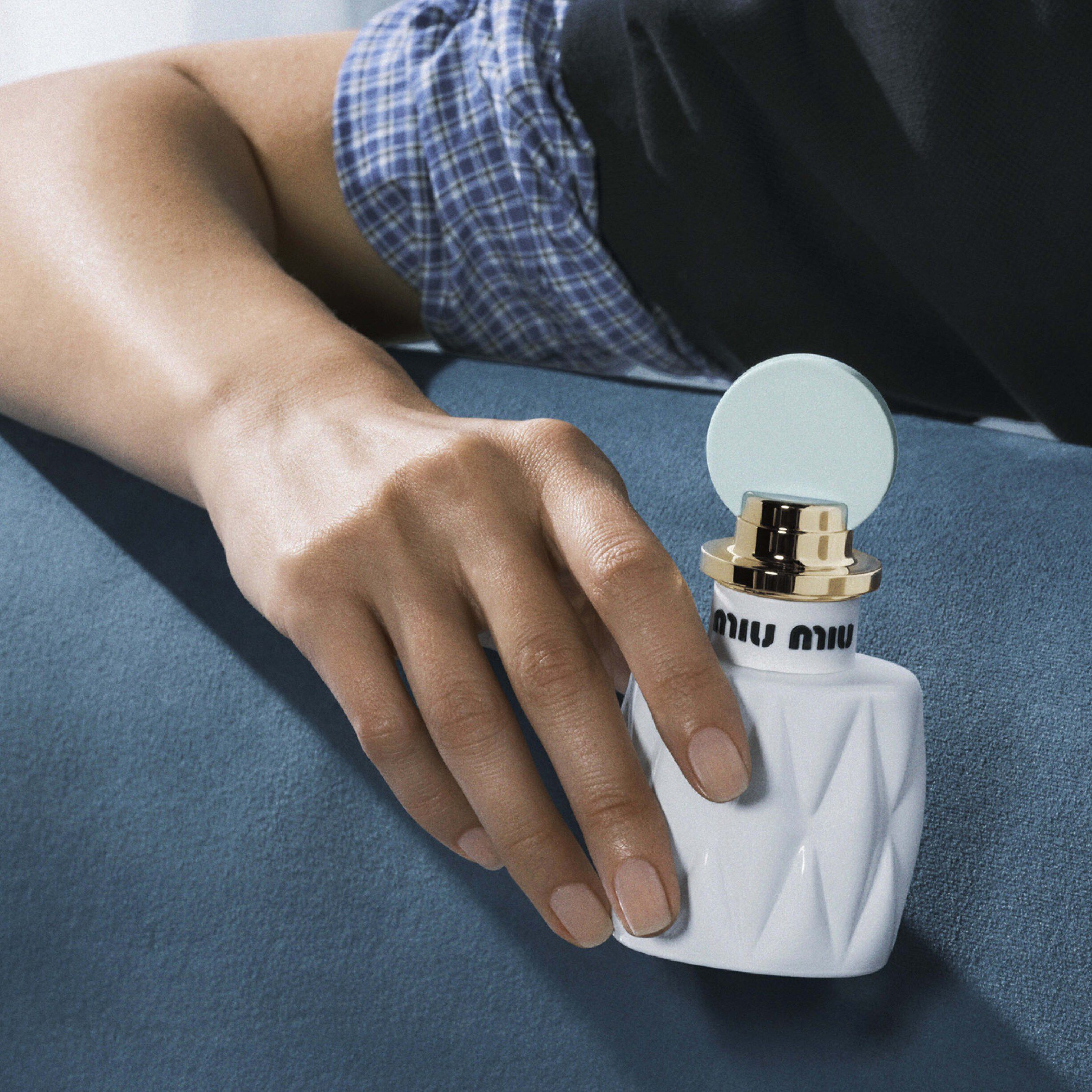 Miu Miu Fleur de Lait Eau de Parfum