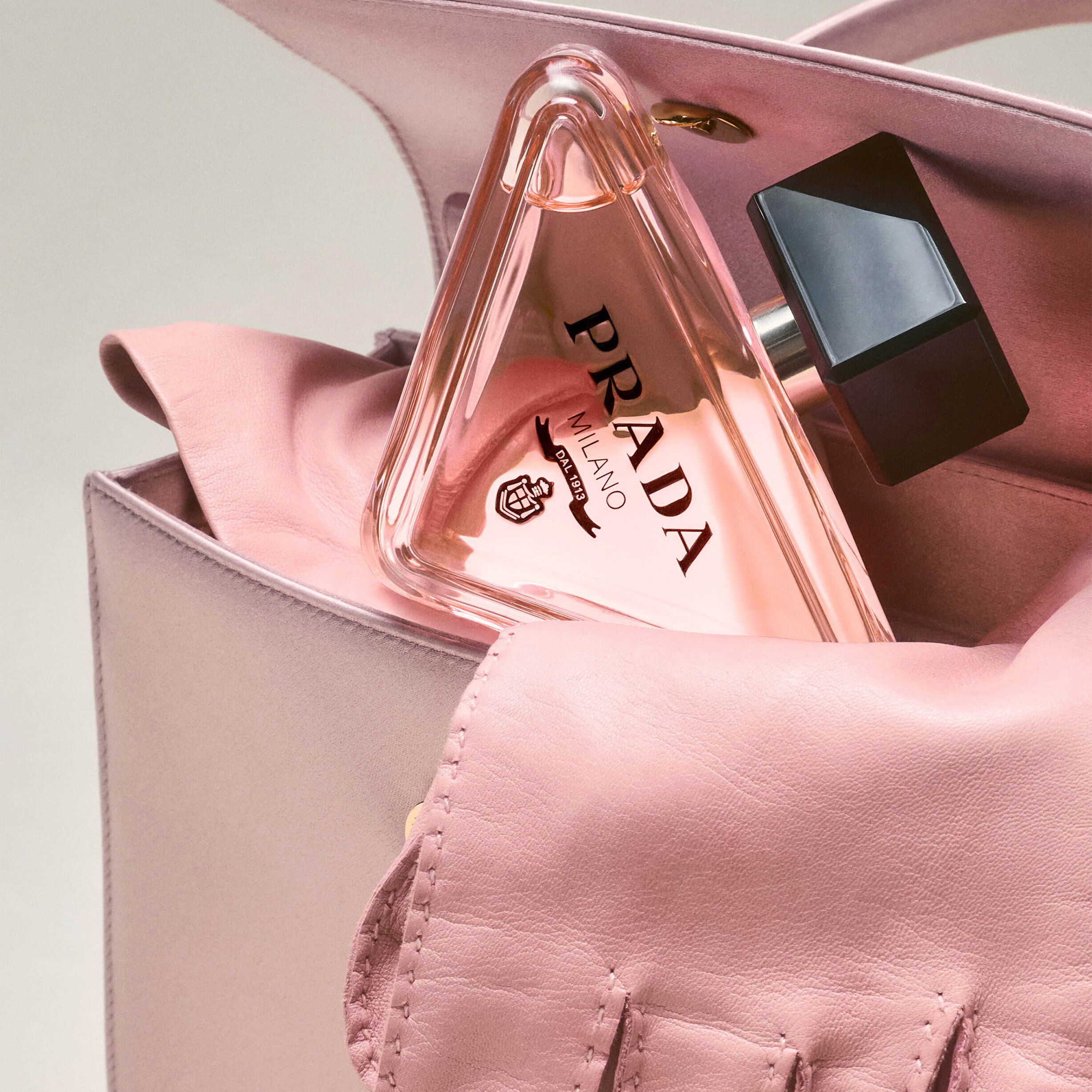 Prada Paradoxe Eau de Parfum