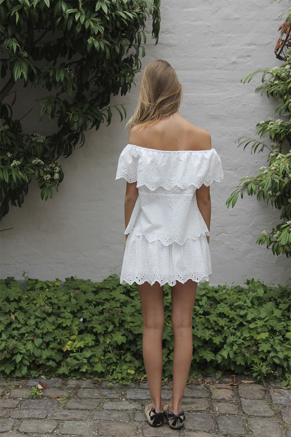 G Luna Off-Shoulder Top