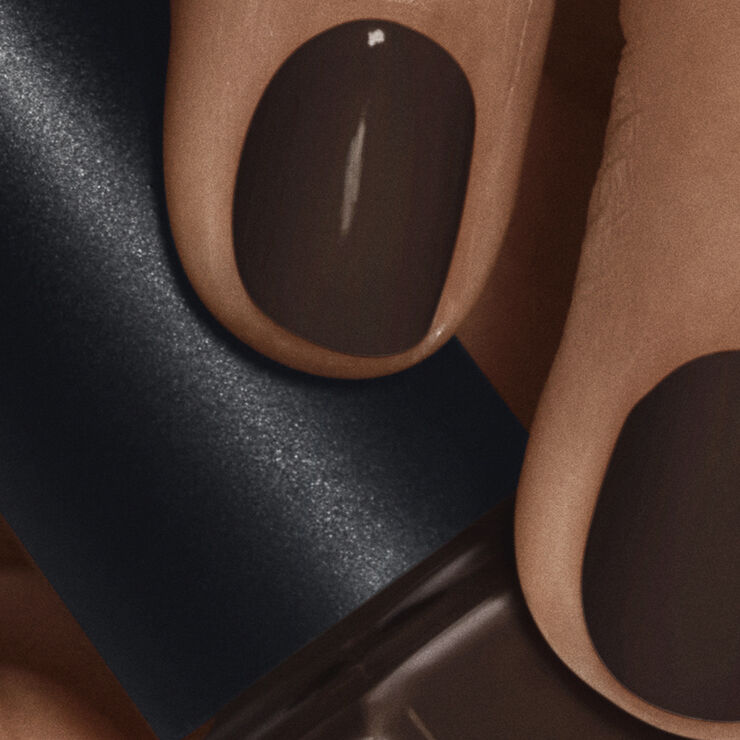 Nail Polish Raisin Black