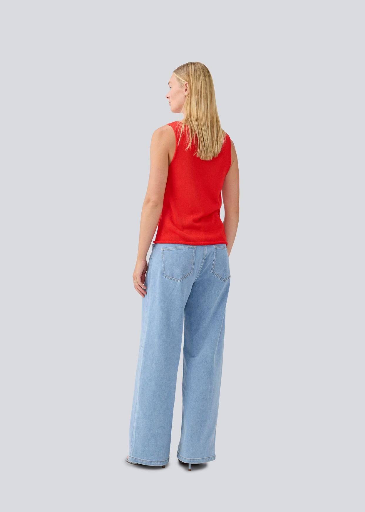 IsoldeMD solid pants