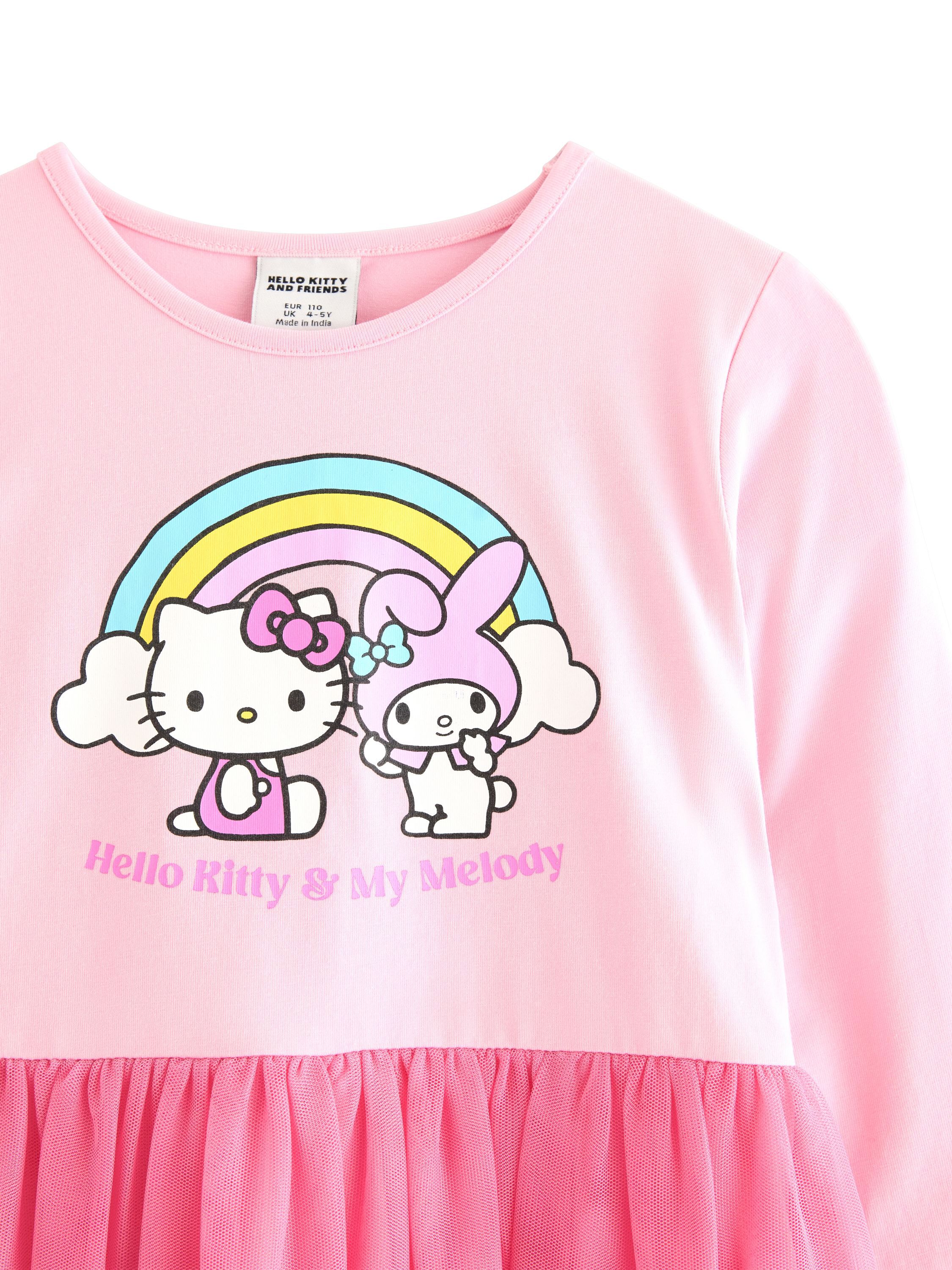 Long-sleeved dress with a Hello kit