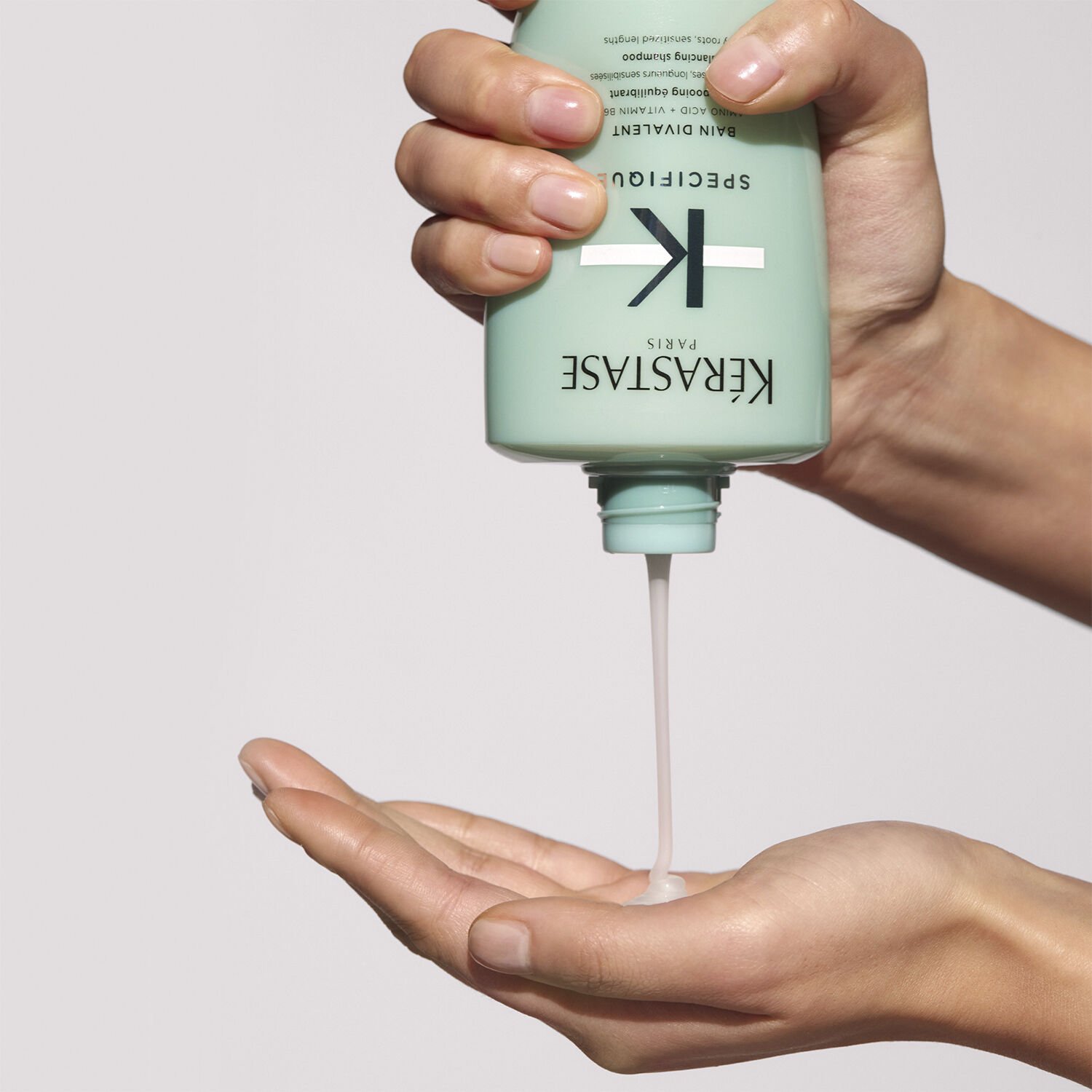 K&eacute;rastase Specifiqu&eacute; Bain Divalent Shampoo 500ml