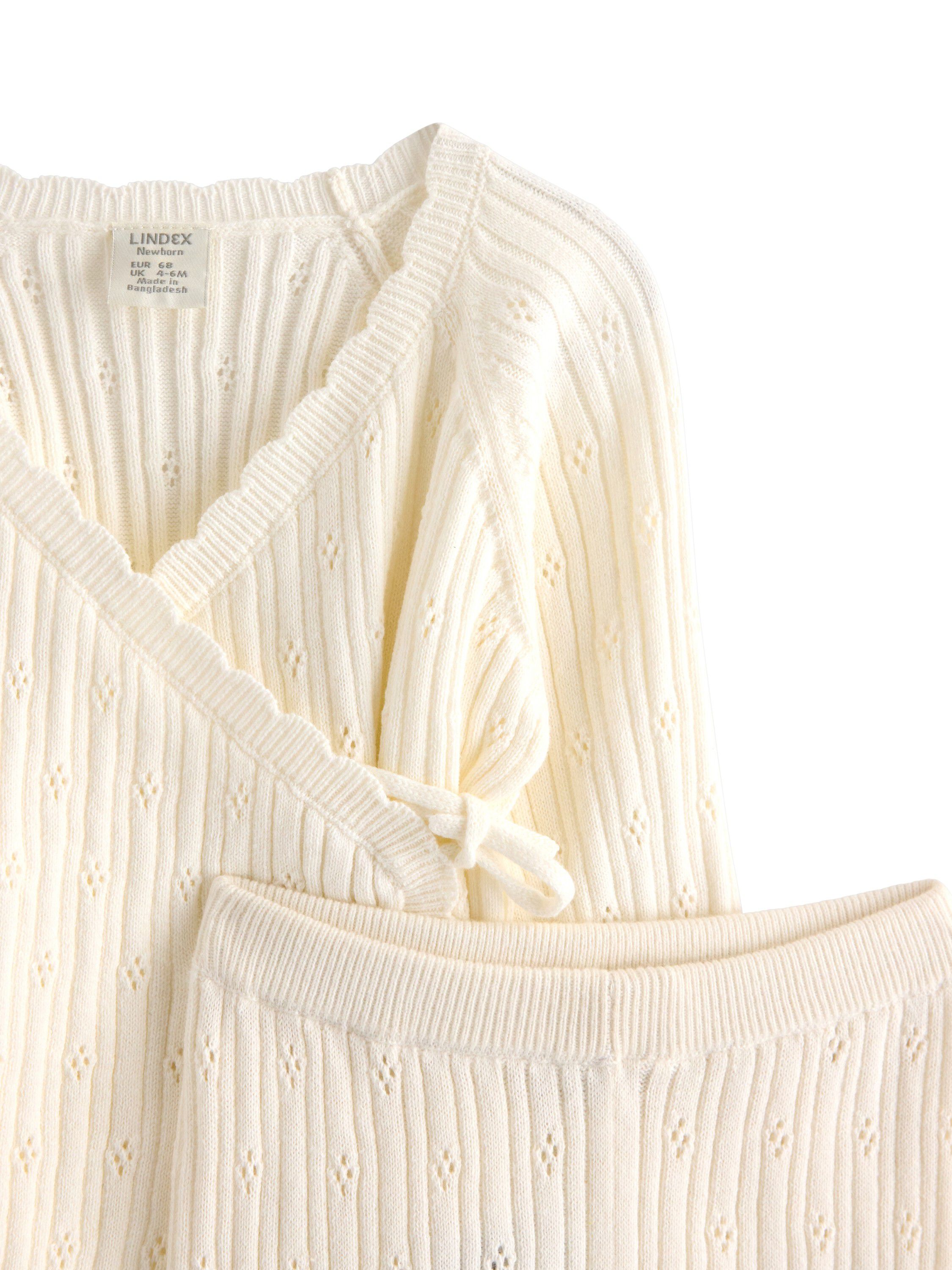 2-piece set with a wrap cardigan an