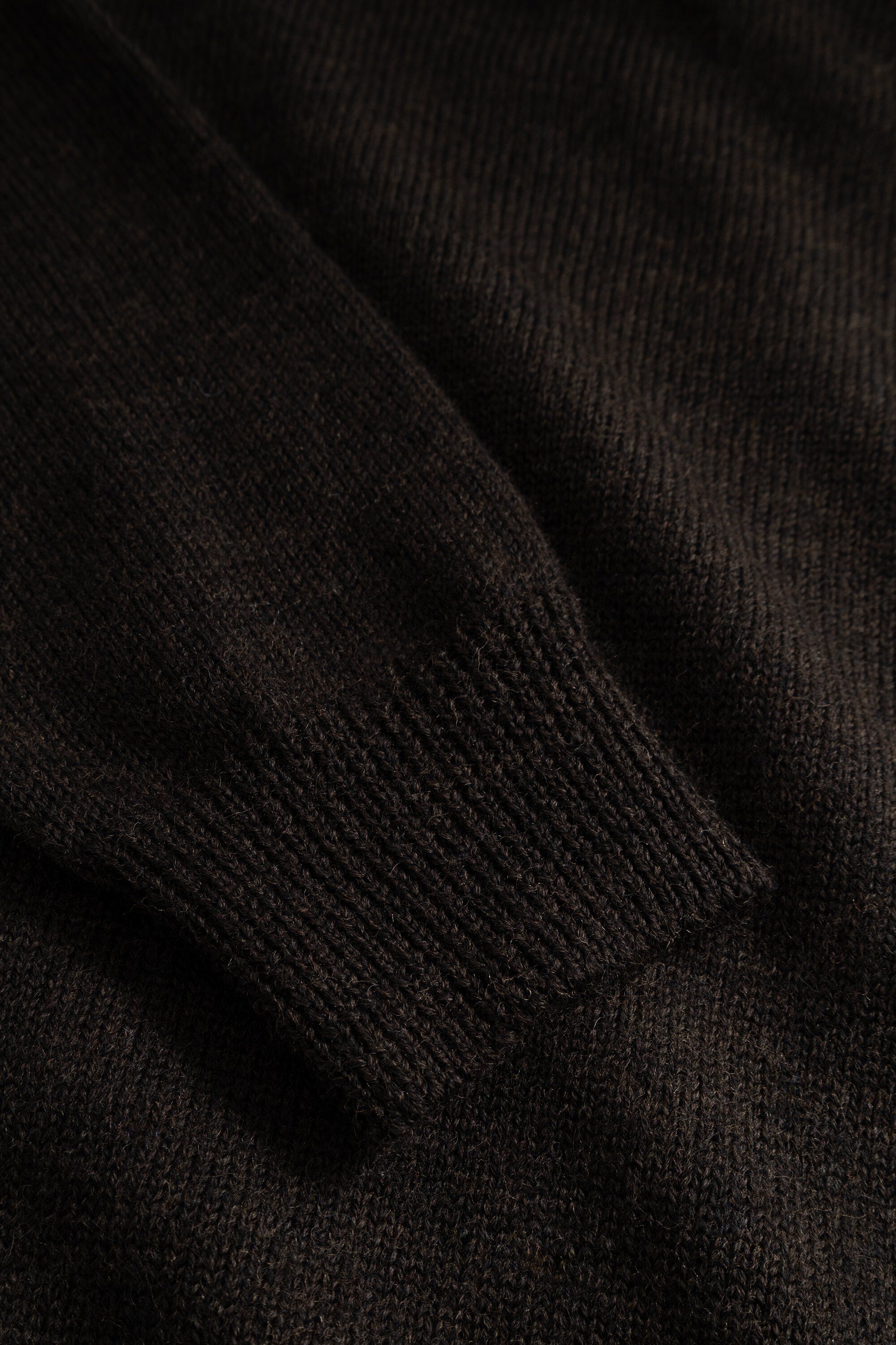 Sagvatnet Wool Roll Neck Sweater
