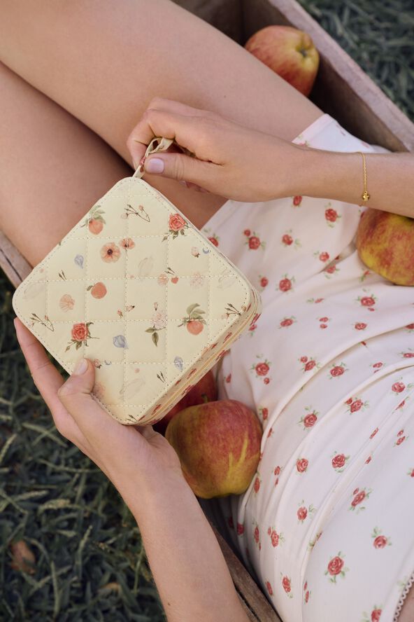 Jewelry Clutch Roses and Shells