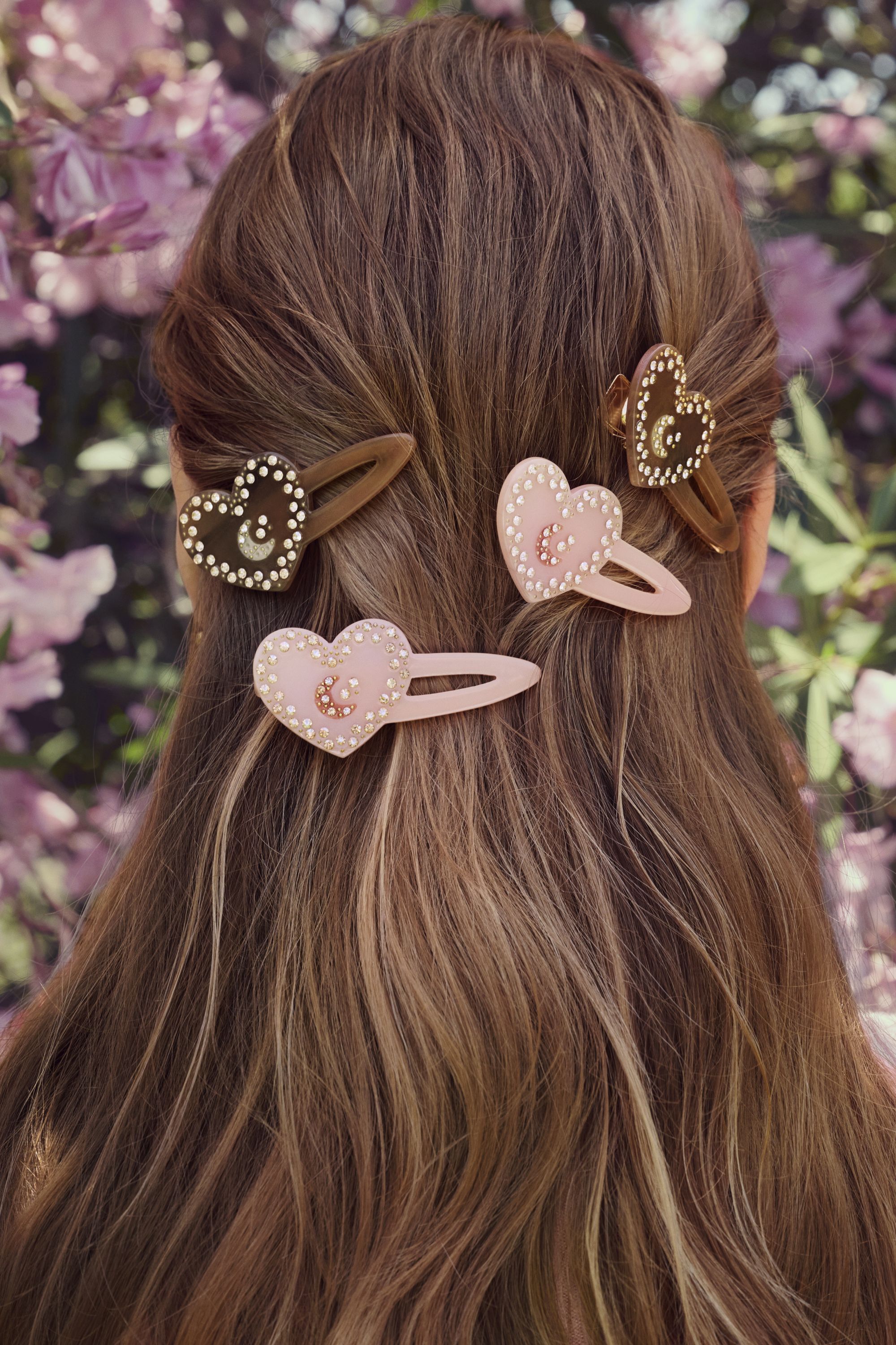 Calon Hairclip, Blush