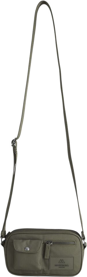 DarlaMBG S Cross. , Monochrome