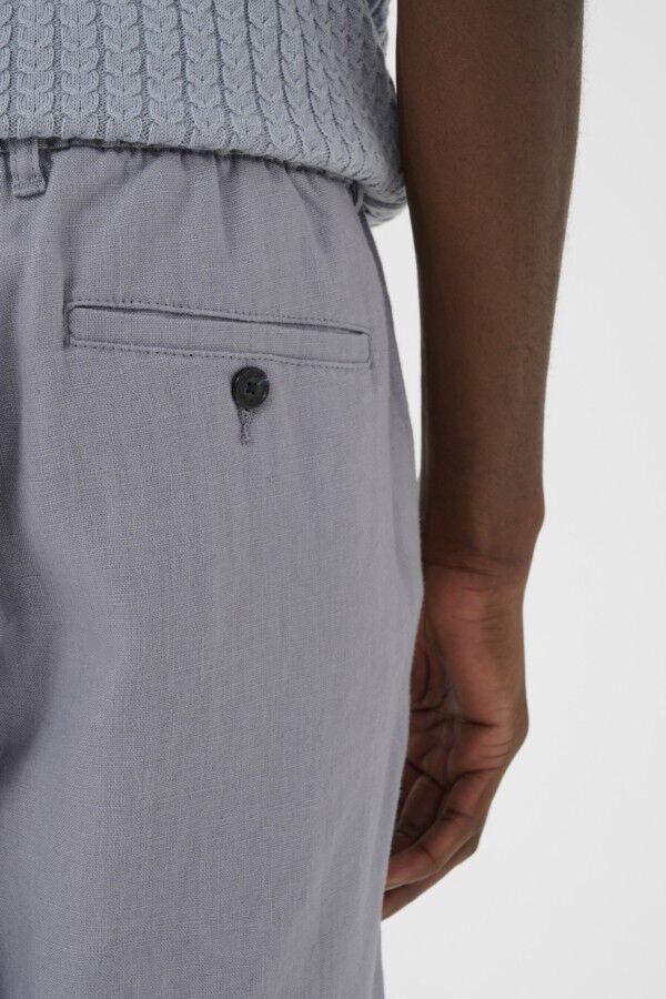 MAharlow Short