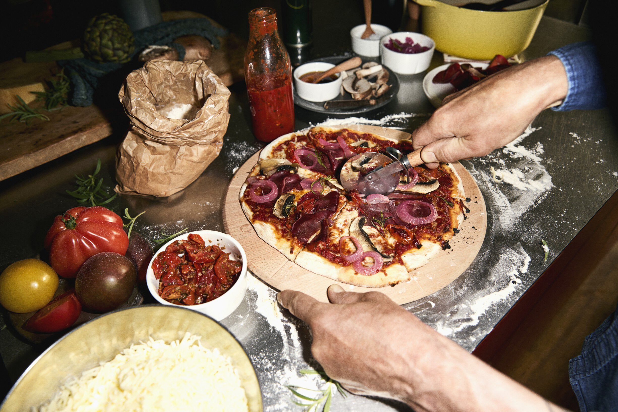 GC Pizza board &Oslash;35 og sk&aelig;rer b&oslash;g
