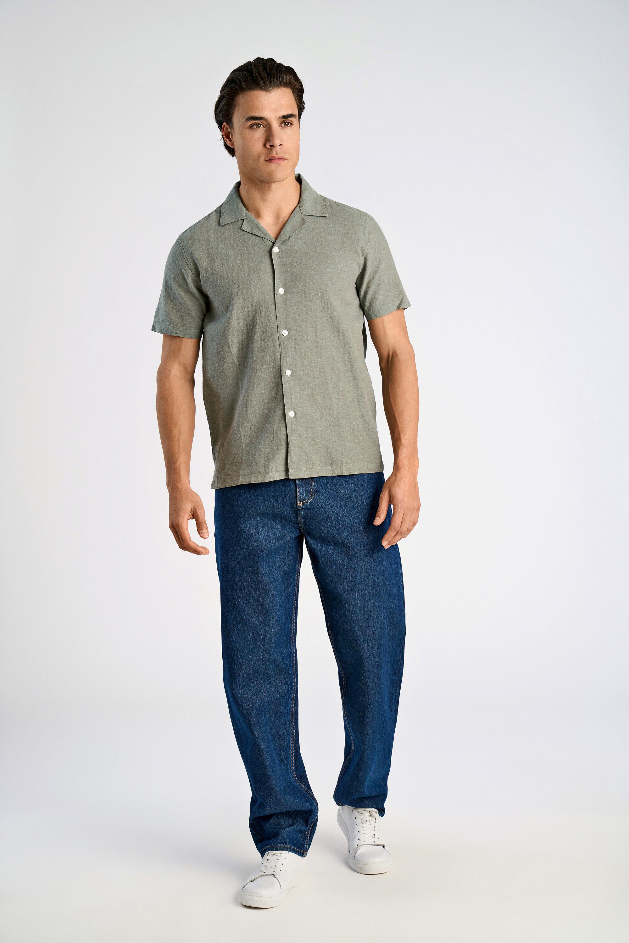 Casual linen blend resort S/S