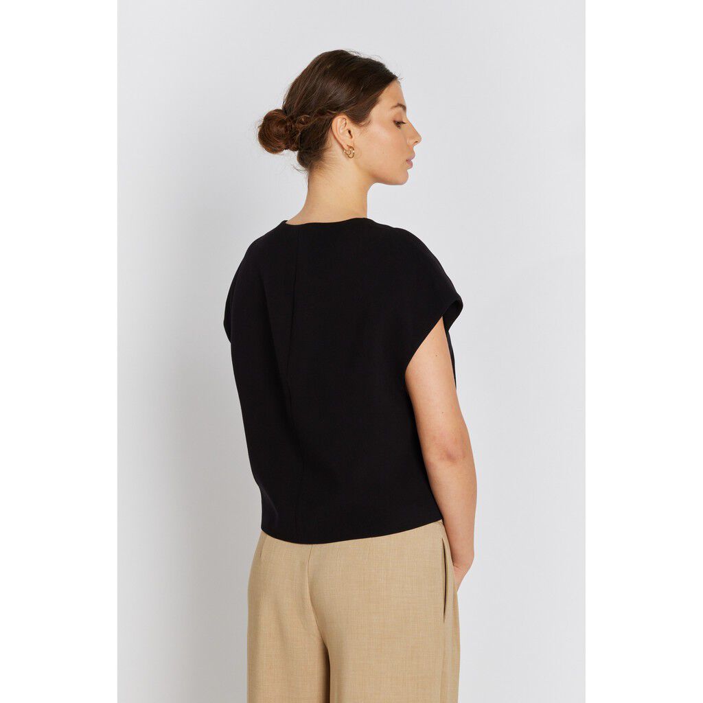 6800RDFLuxyKira vest