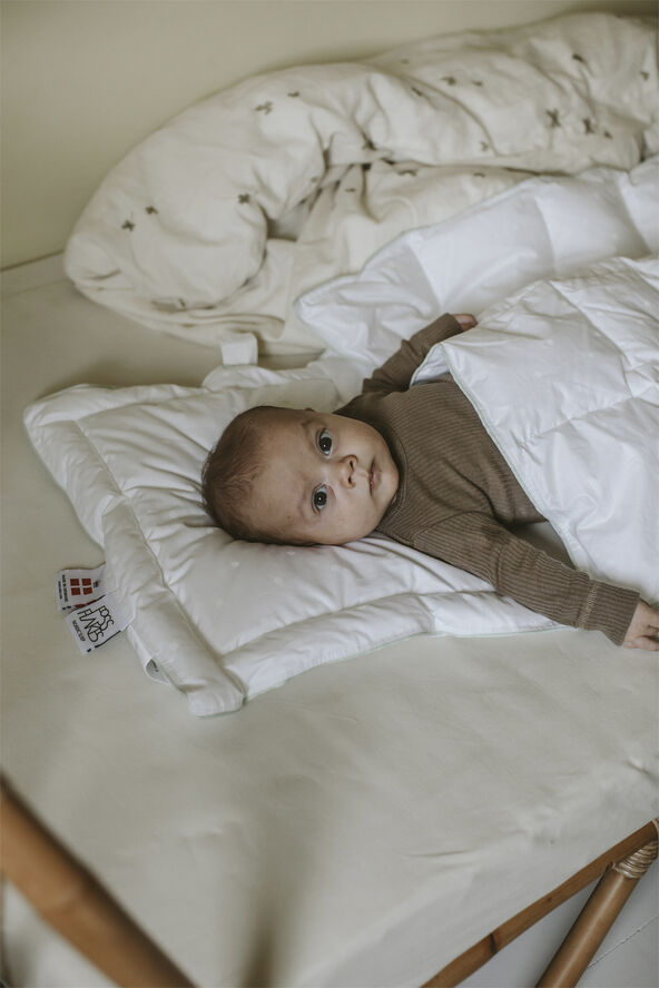 Fossflakes Baby Pillow & Duvet