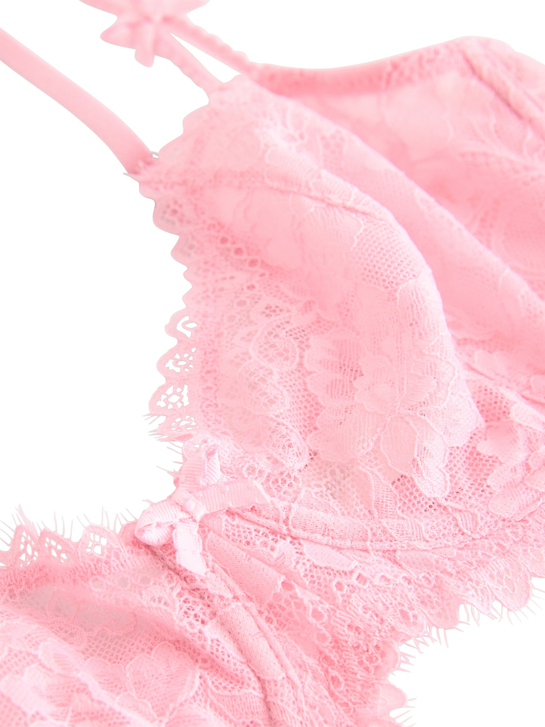 Unpadded wire bra in sheer lace and