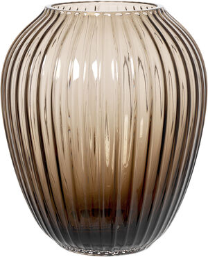 Hammershøi Vase H18. 5 valnød