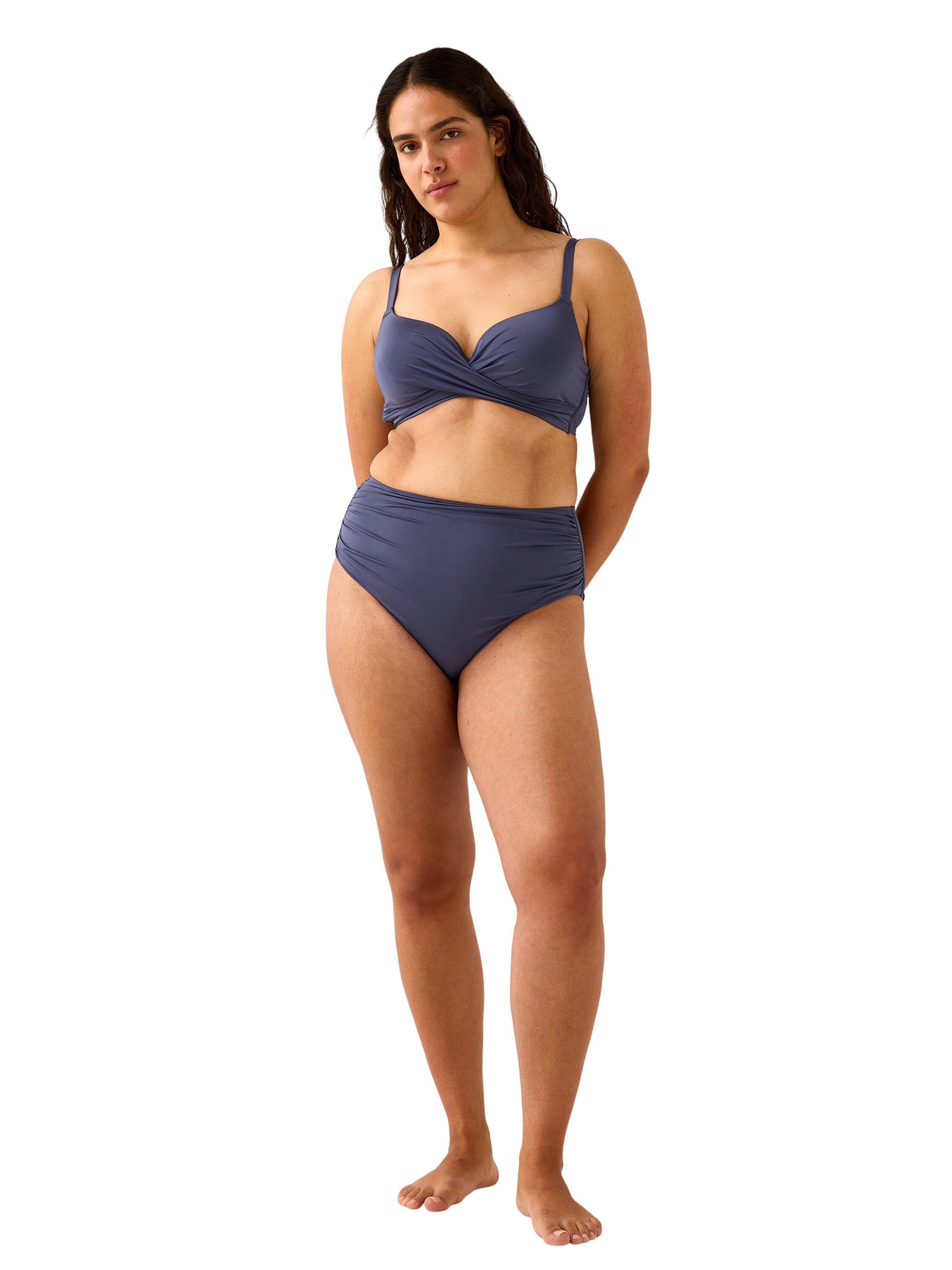 Bikini bottom with gathered details