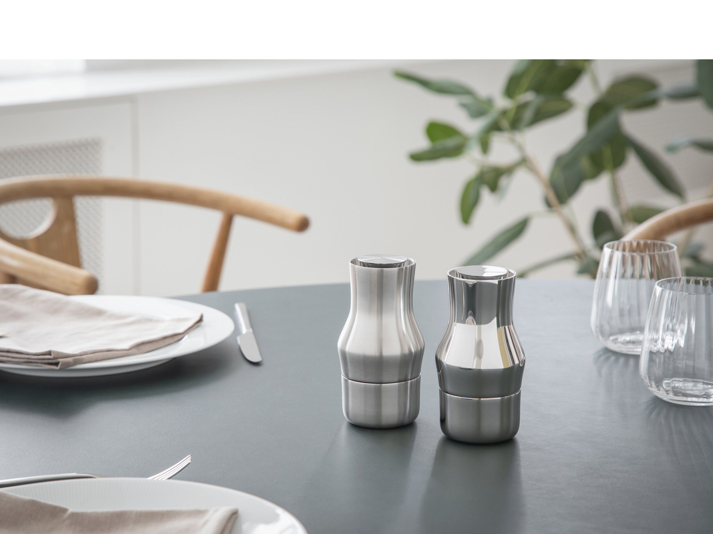 Kvern Dorotea 14 cm Matt st&aring;l