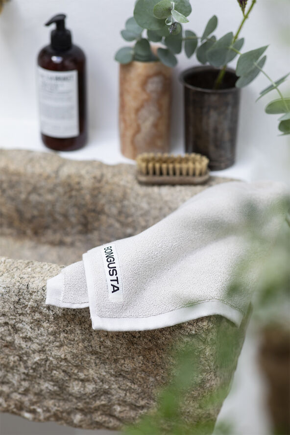 Naram Towels