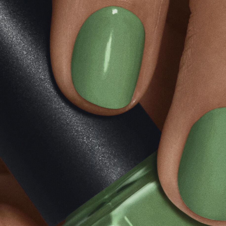 Nail Polish Forrest Green