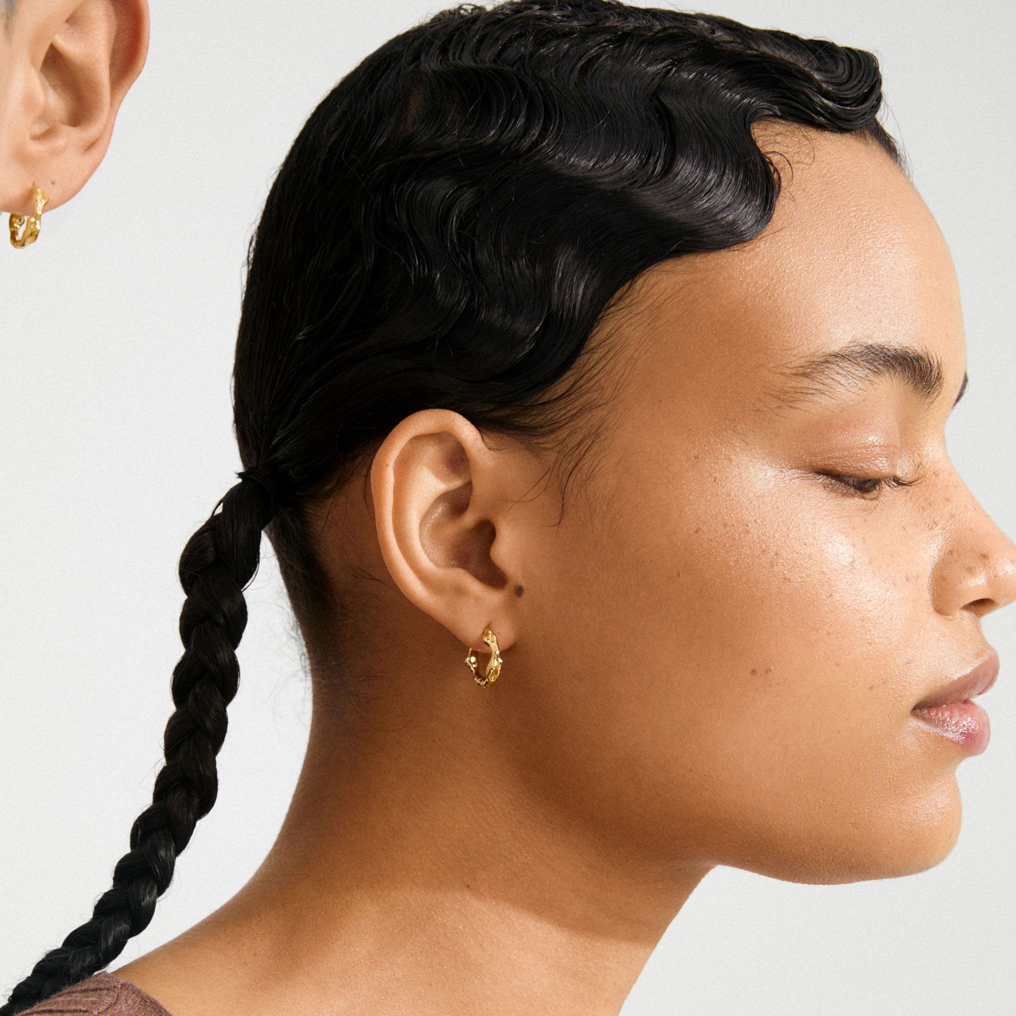 ZION small huggie hoop earrings gold-plated