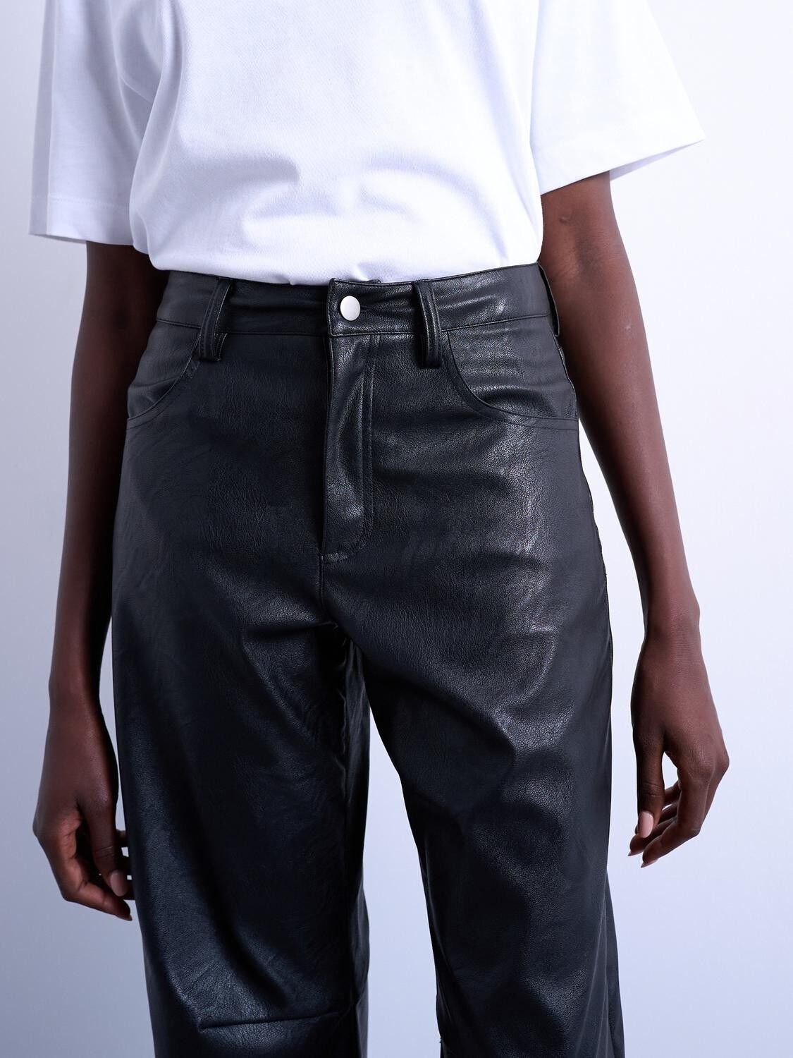 Tscicely Fake Leather Trousers Wvn