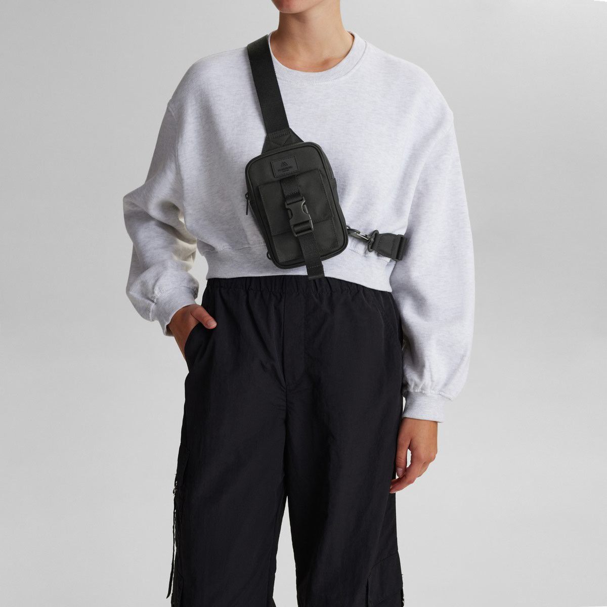 South One Shoulder, Rec.