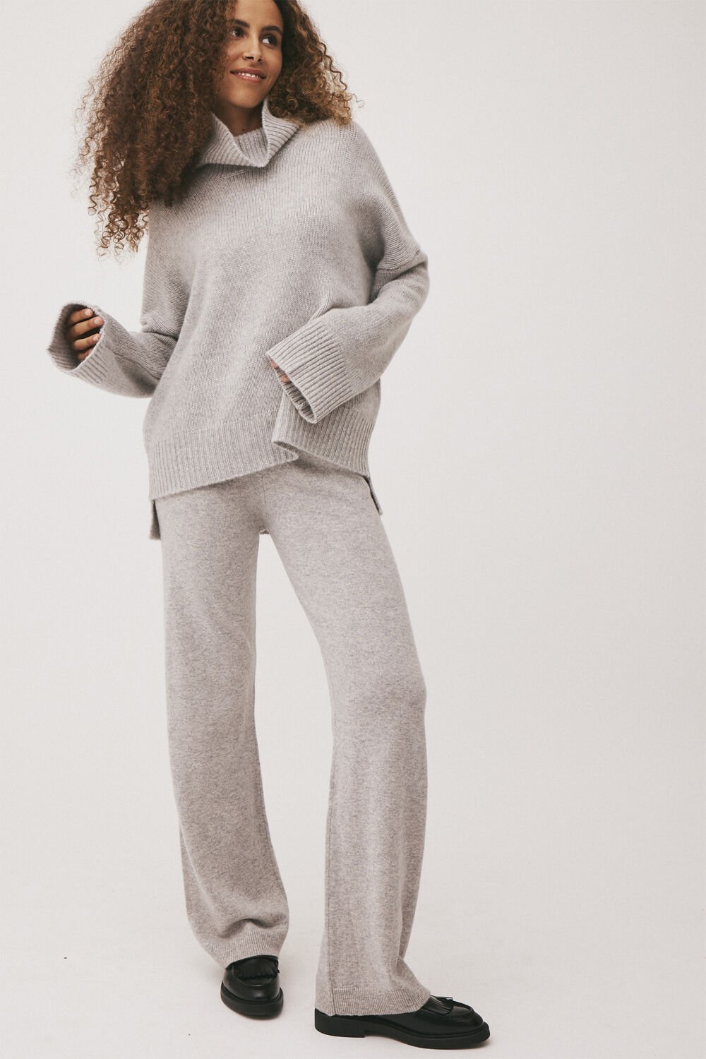 Classic 8 - 100% Cashmere