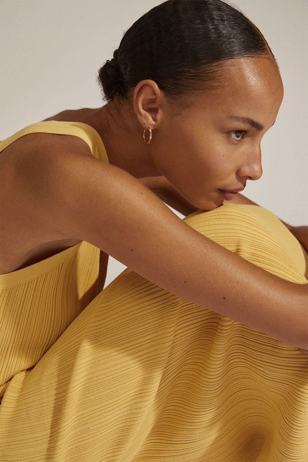 EDDY recycled organic shaped large hoops gold-plated