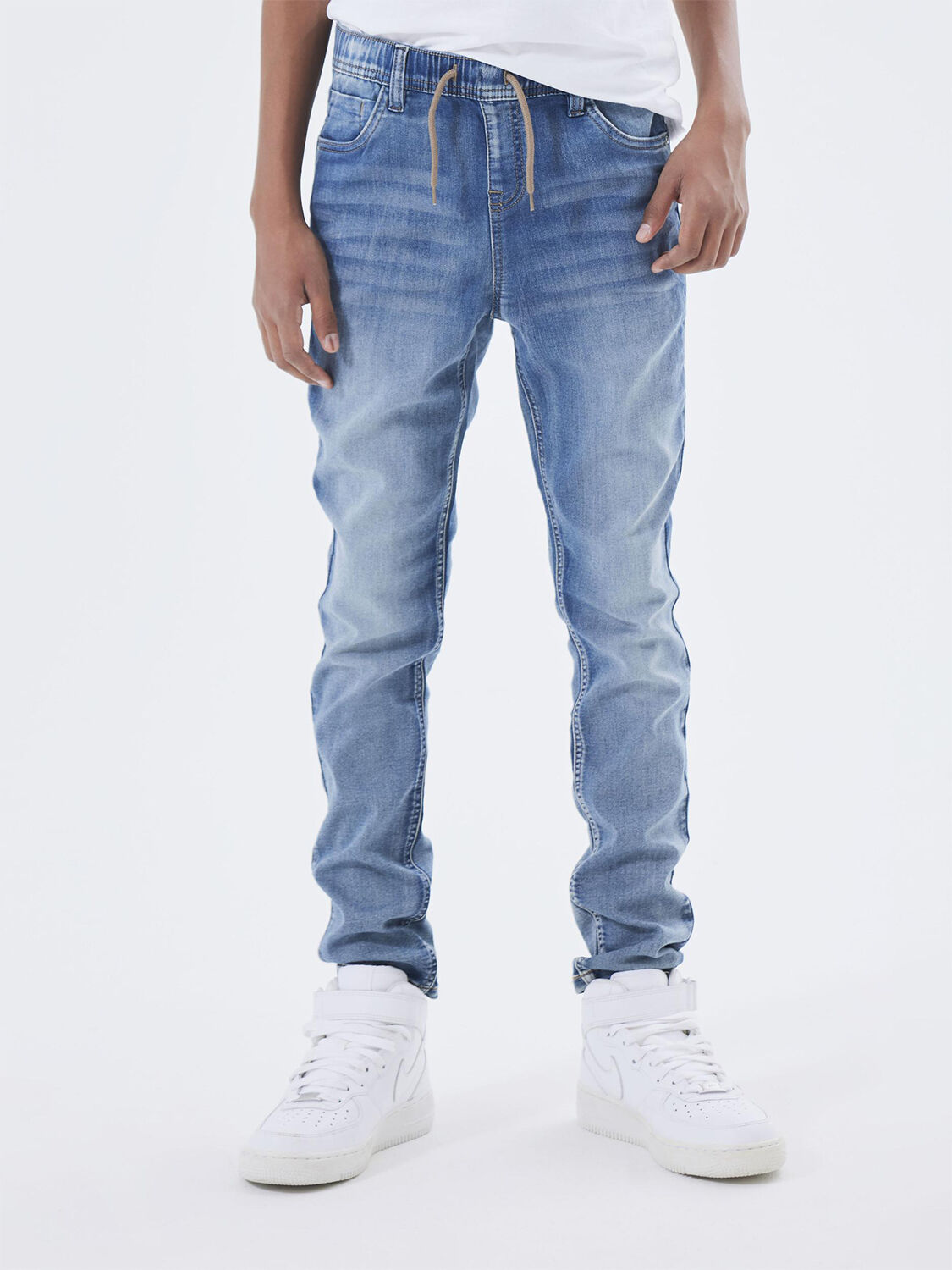 NKMRYAN JOGGER SWE JEANS 3370-TH NO