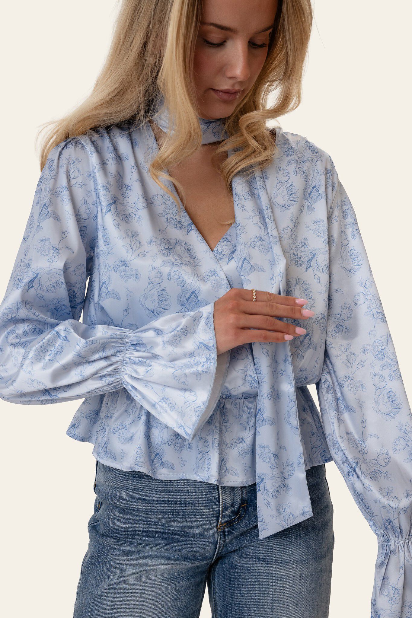 FreyaIC Shirt