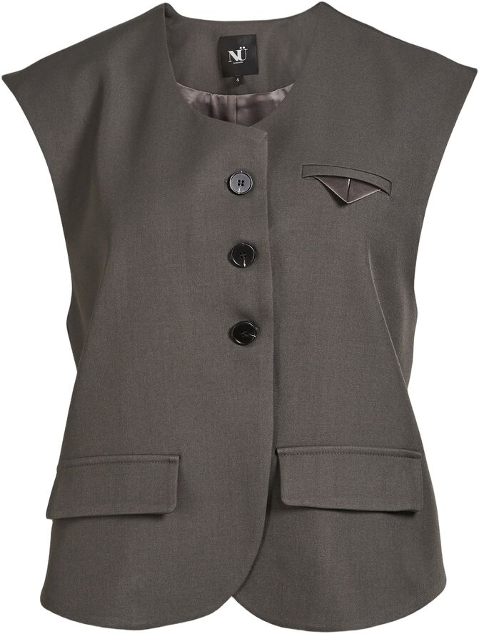 Ariel Vest