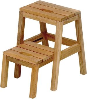 Dania Step Ladder