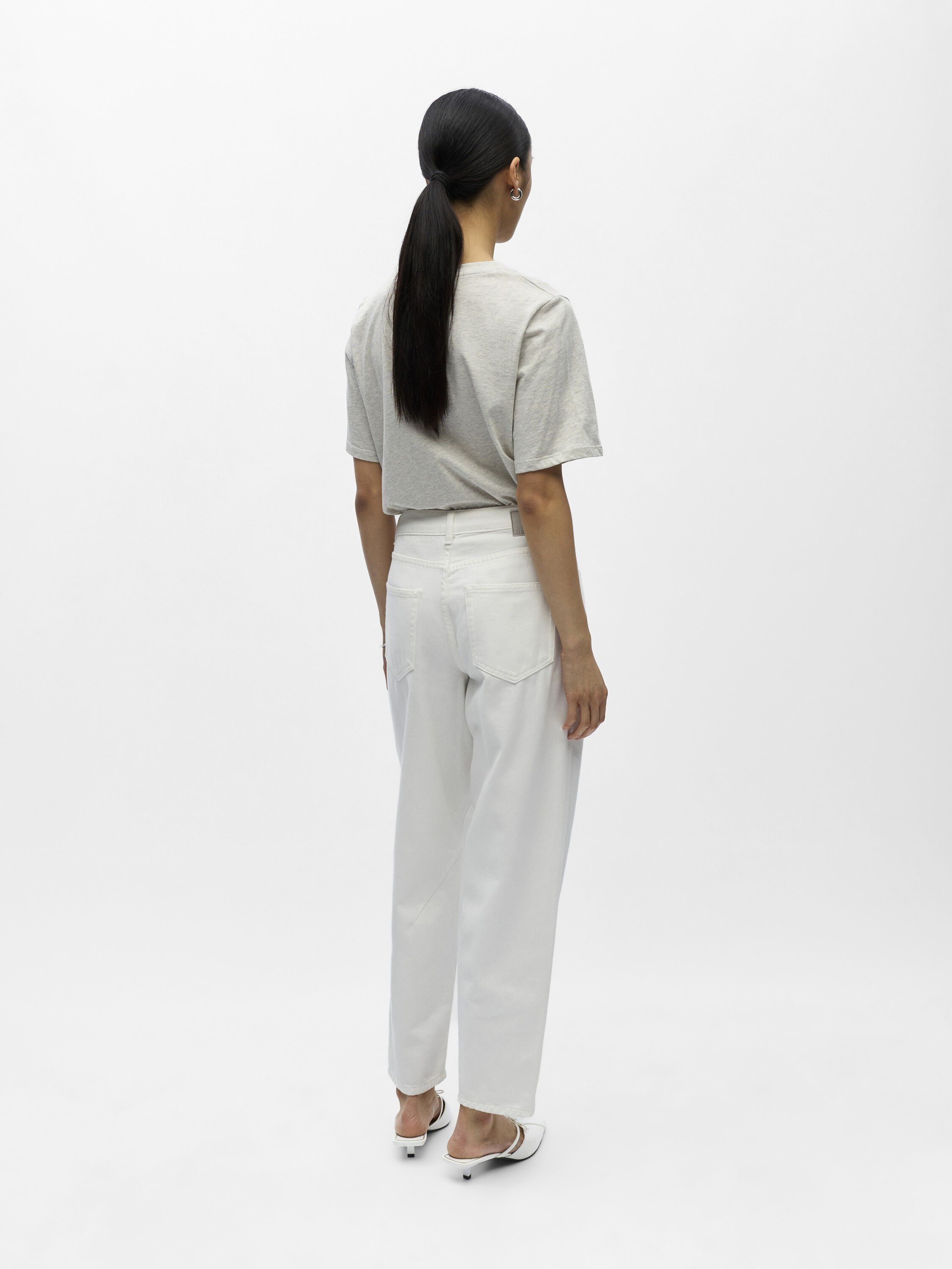 Objmiu Zoe Mw Barrel Ank Twill Jeans Div