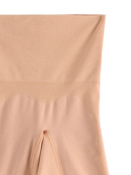 Formende truse med middels støtte