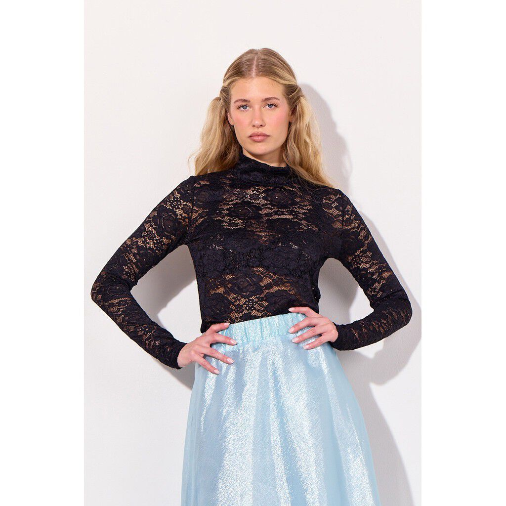Ronja Blouse
