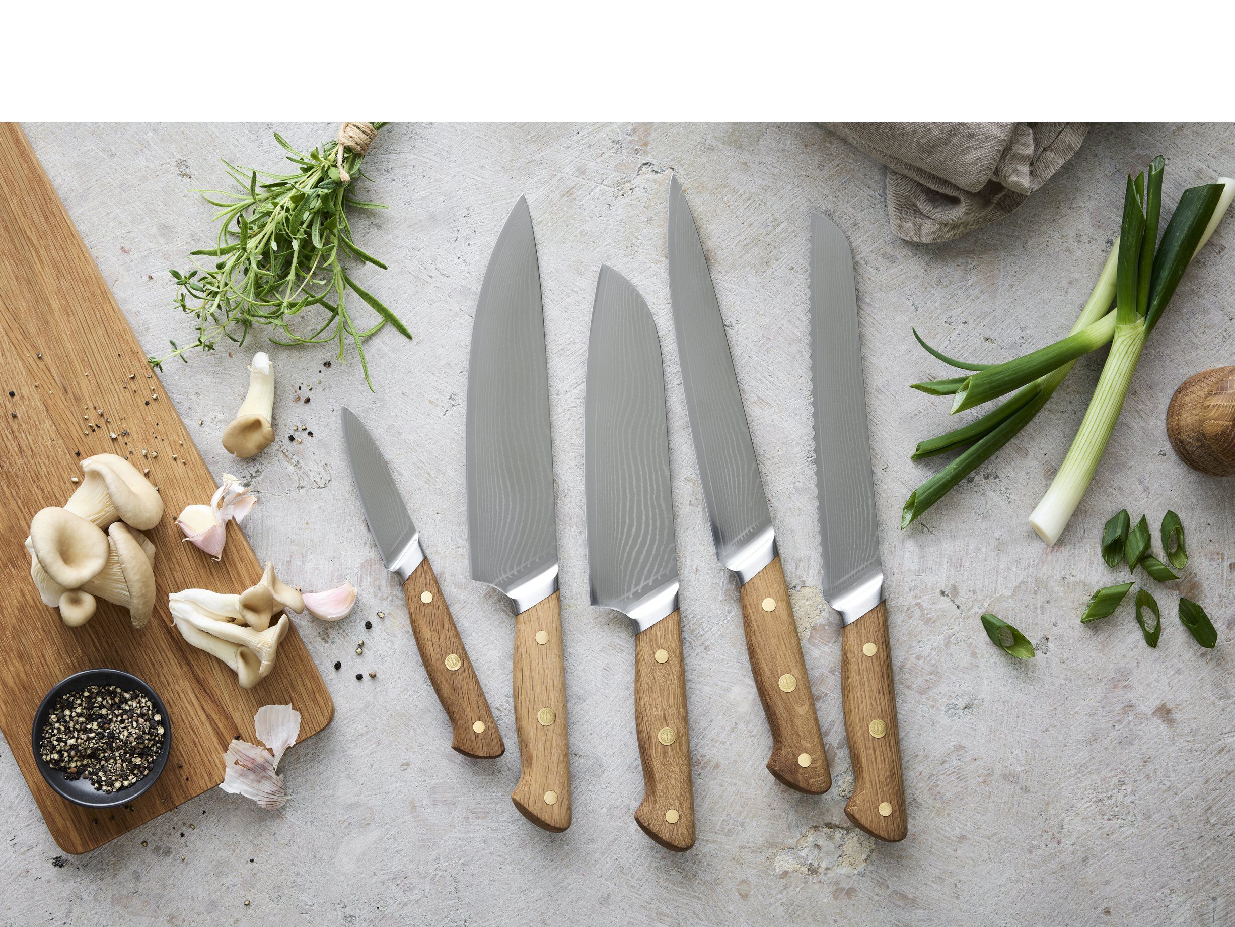 Urtekniv Douron 21 cm Eik/Damaskusst&aring;l