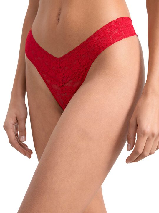 Stringtruse med blonder