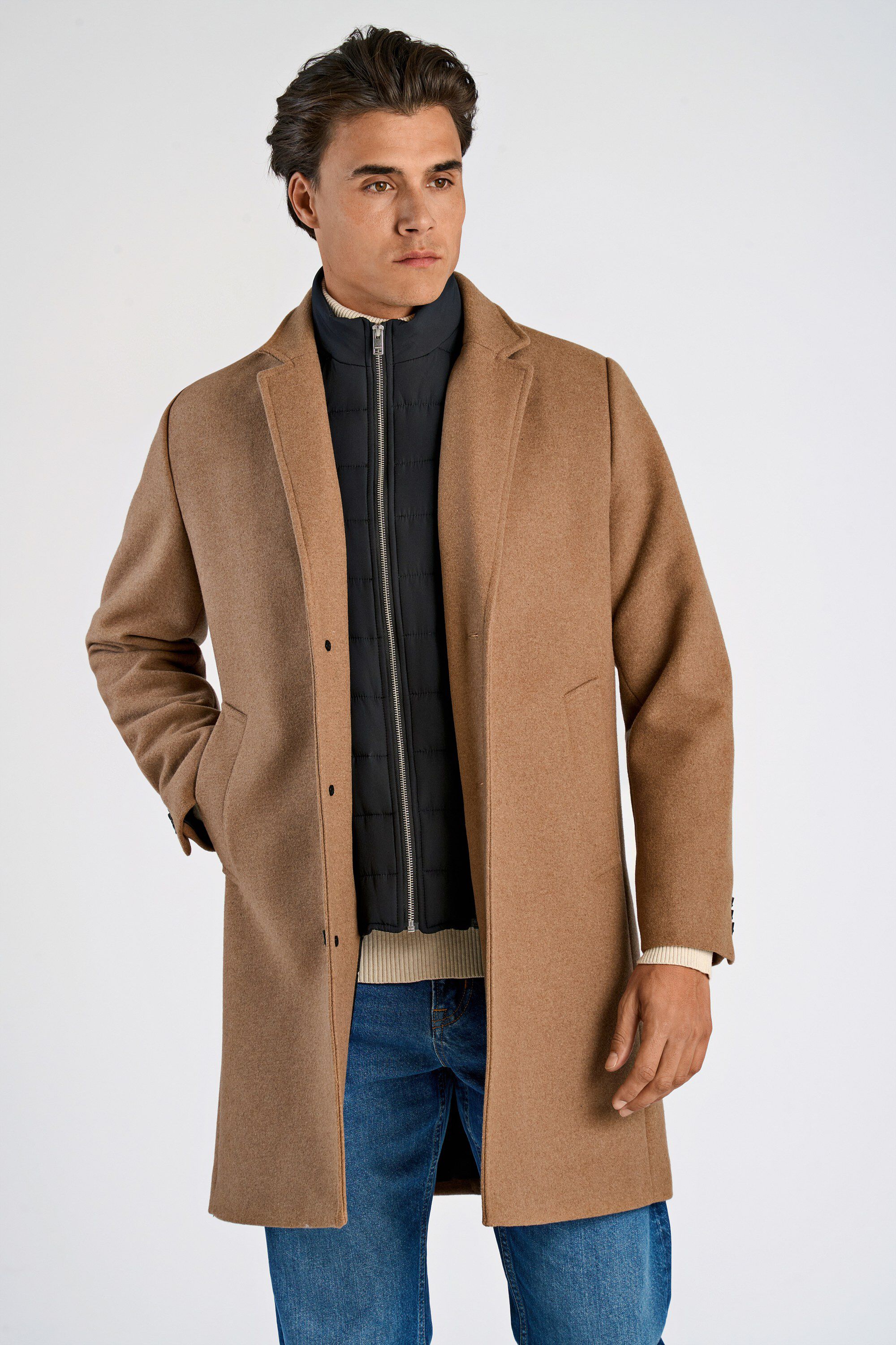 Detachable collar lapel coat